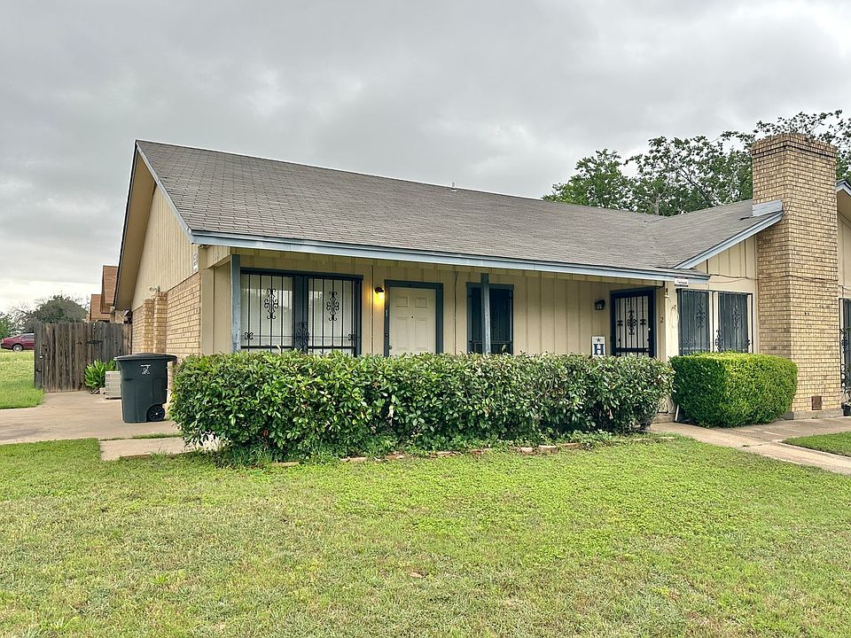 1st image of 2202 Shoemaker Dr #1
