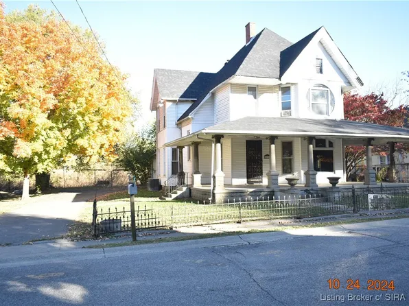 326 N Sycamore Street, Campbellsburg, IN 47108