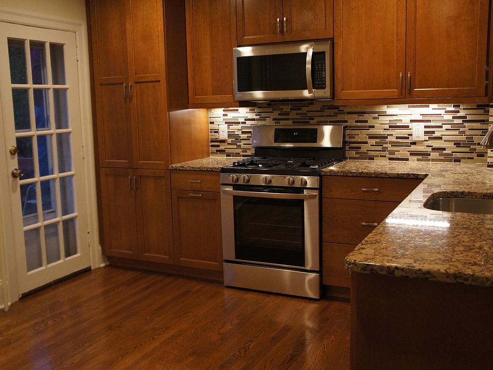 Spacious kitchen