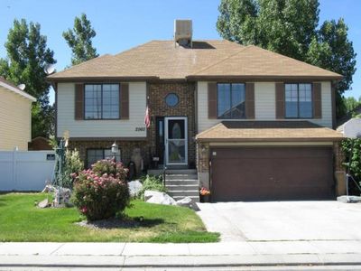 2960 W 8565 S, West Jordan, UT, 84088