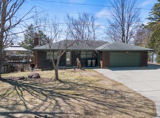 151 East Shore DRIVE, Random Lake, WI