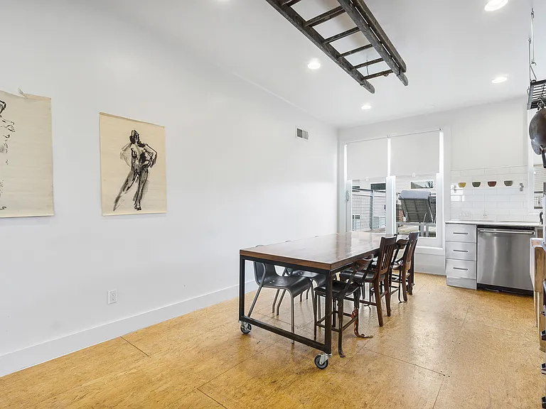 2020 E Fletcher St #1&2 — Photo 6