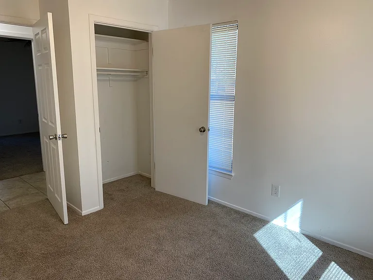 2917 John F Kennedy Dr — Photo 8