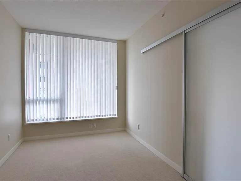 5728 Berton Ave #203 — Photo 8