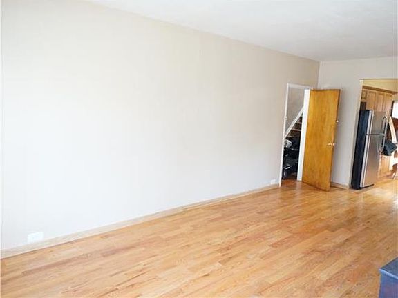 2nd image of 5018 39th Pl #1