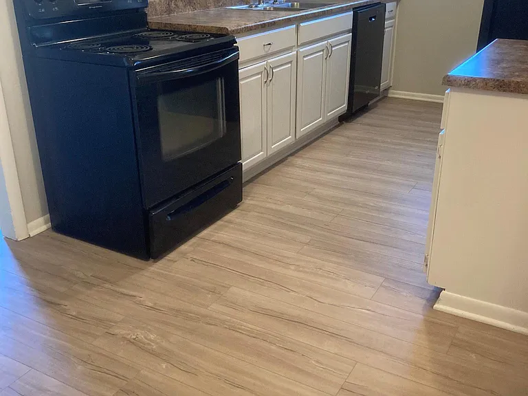 5391 Denwood Ave — Photo 5