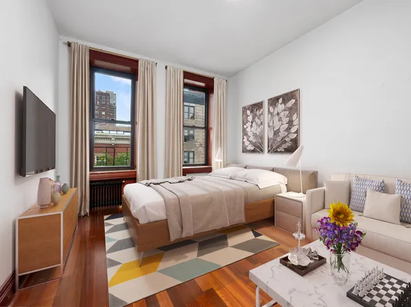 235 West 15th Street image 1 of 4