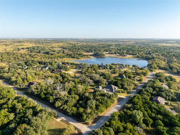 1407 Spanish Oak Trl, Whitney, TX 76692