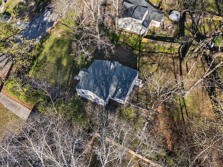 2583 Joyce Ave — Photo 30