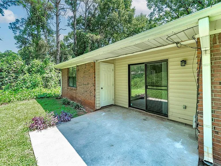 345 Santa Fe Trl — Photo 10