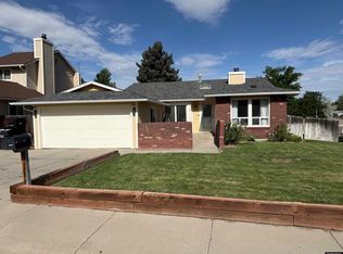 870 Bretton Dr, Casper, WY 82609