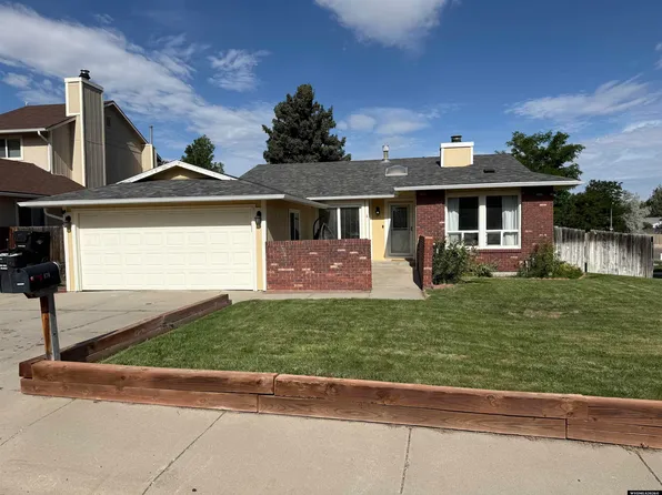 870 Bretton Dr, Casper, WY 82609