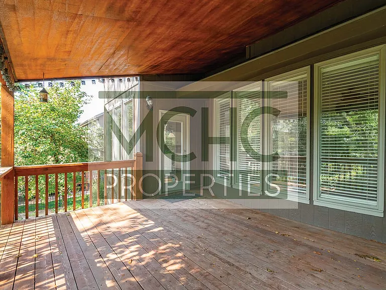 5909 W 153rd Ter — Photo 30