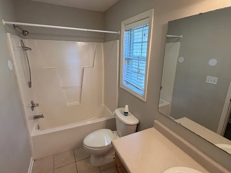 2556 Lull Water Dr — Photo 15