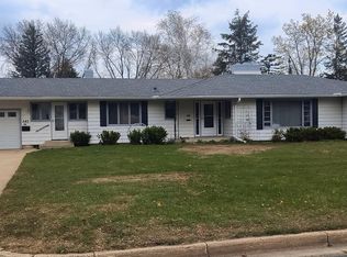 545 Harmony Ln SW, Hutchinson, MN 55350