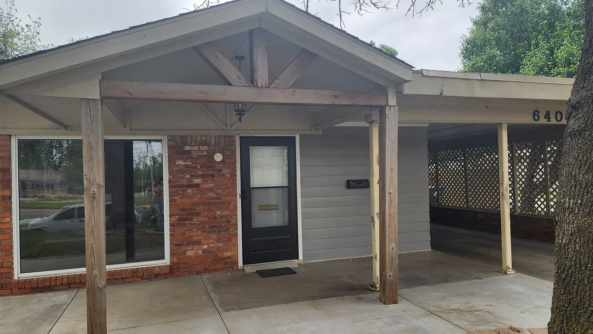 Building Photo - 6408 NW 23rd St
