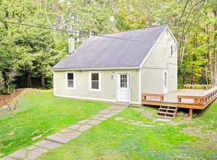 71 Worcester Rd, Stowe, VT 05672