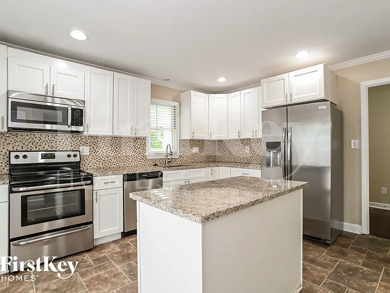 3601 Chilham Pl — Photo 6