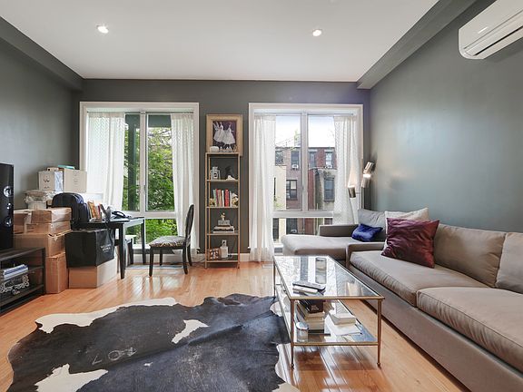 4th image of 148 W 121st St APT 3