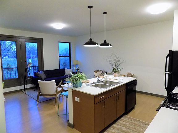 2nd image of 4146 De Tonty St #1B