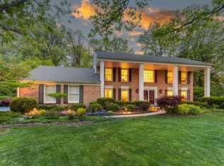 52 Berkshire Ln, Lincolnshire, IL