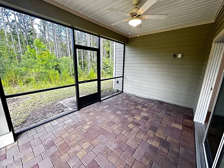 23 Lake Sinclair St — Photo 19