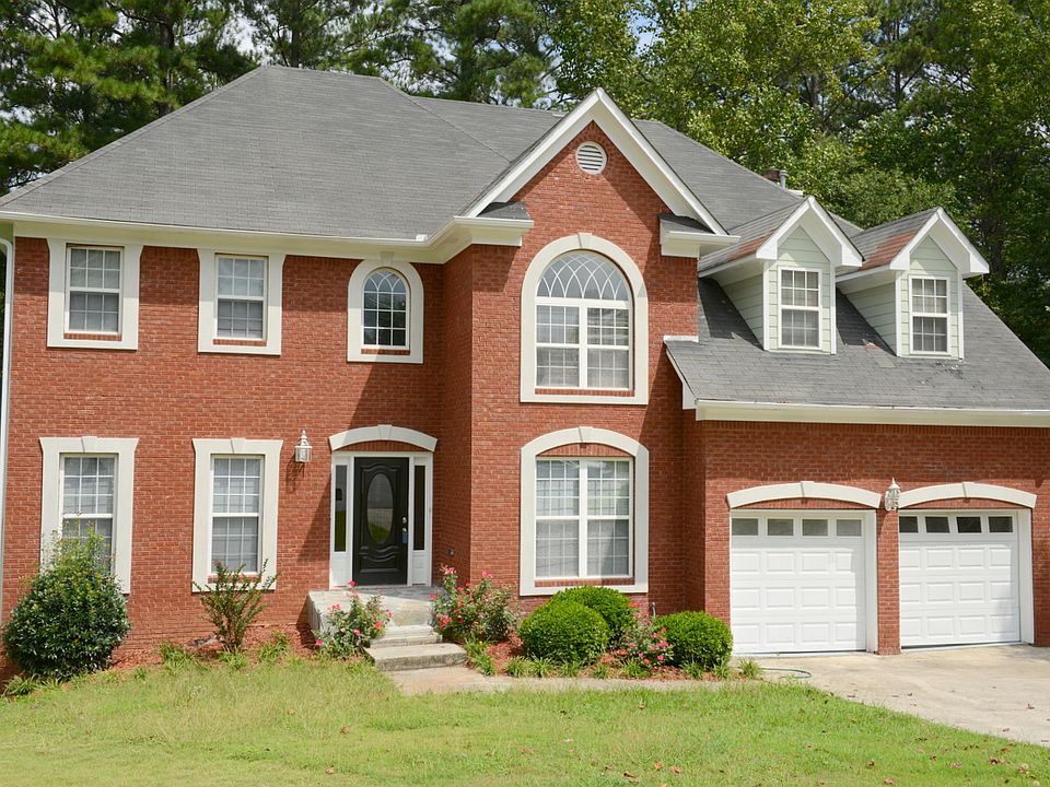 Beautiful curb appeal