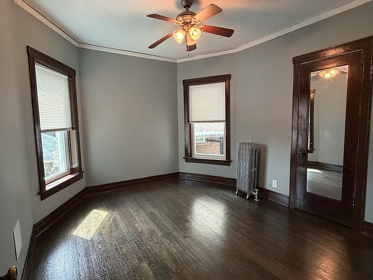 7304 S Emerald Ave #1R — Photo 10