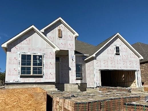 1st image of 821 Woodview Dr