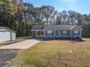 105 Zula Cir, Starr, SC 29684