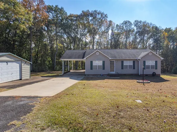 105 Zula Cir, Starr, SC 29684