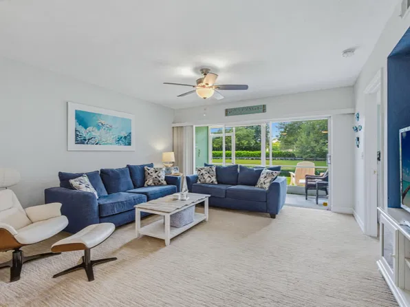 1715 Reuven Cir APT 3, Naples, FL 34112