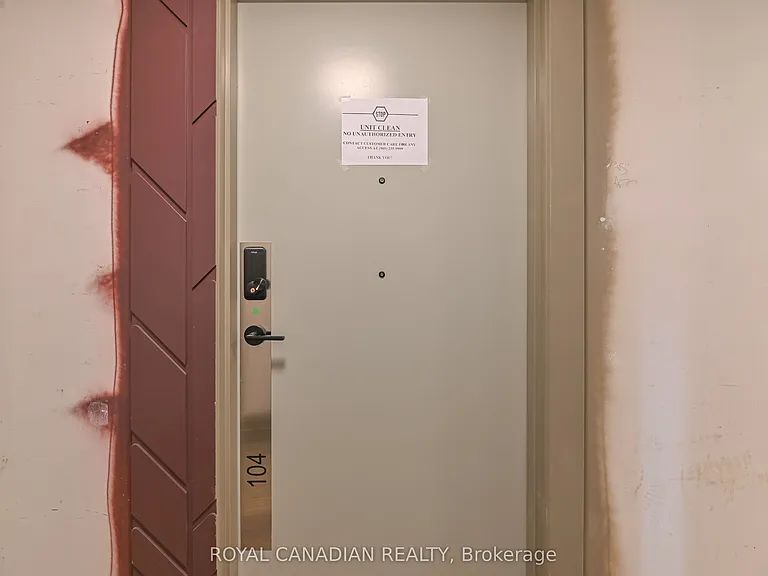 5105 Hurontario St #104 — Photo 7