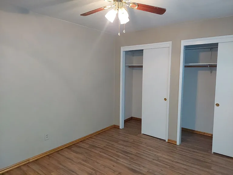 1490 Seminole Dr — Photo 17