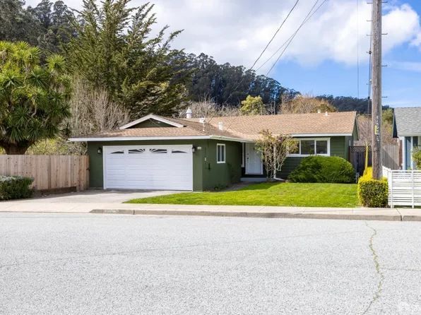 1336 Capistrano Dr, Pacifica, CA 94044