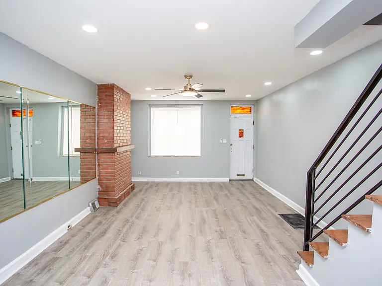 2465 N Garnet St — Photo 44