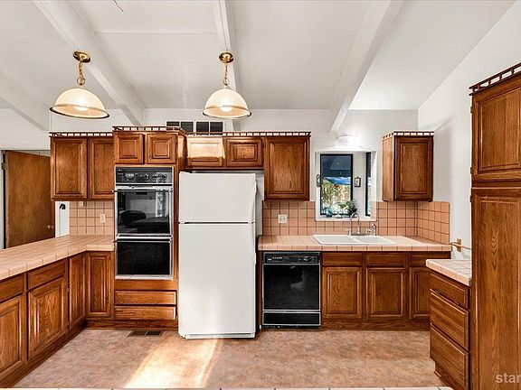 5th image of 2178 Harvard Ave