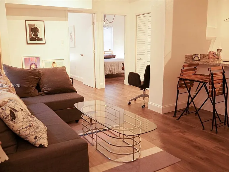 68 NW 45th St #2 — Photo 20