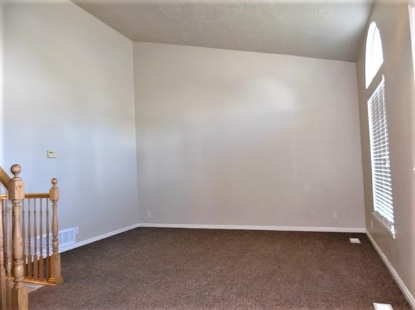 2053 N 750 W, Clinton, UT 84015