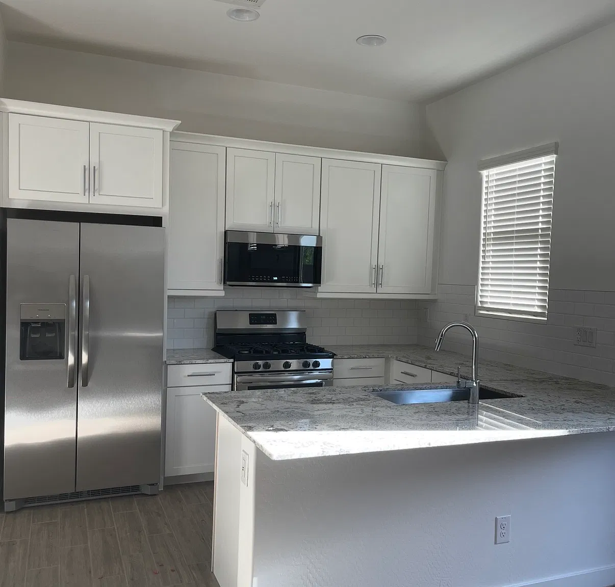 1 bed, 750 sqft, $1,650 — Photo 4