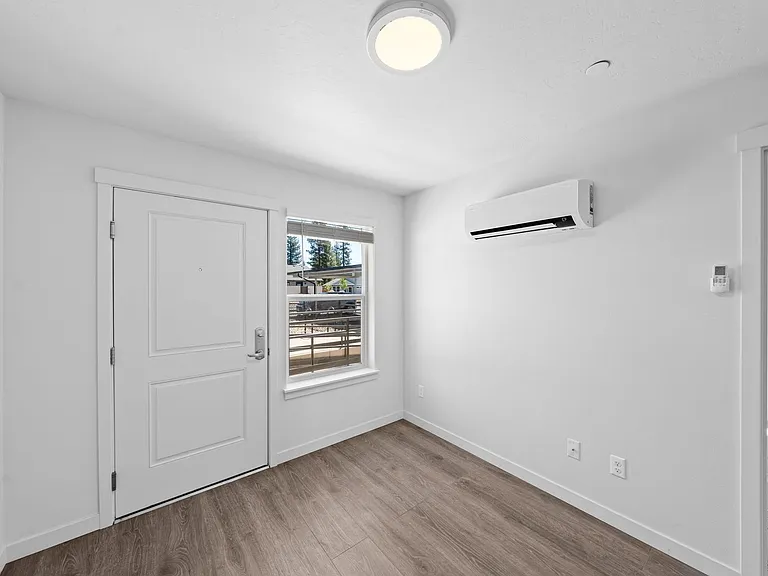 McKenzie Meadows Apartments — Photo 58