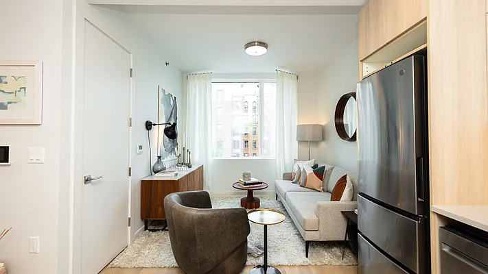 Rented by Nooklyn NYC LLC | media 35