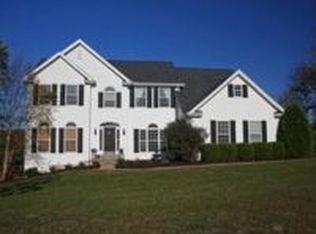 8103 Bentbrook Pl, Pewee Valley, KY 40056