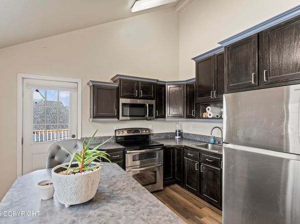 11351 W Valois Dr, Wasilla, AK 99623