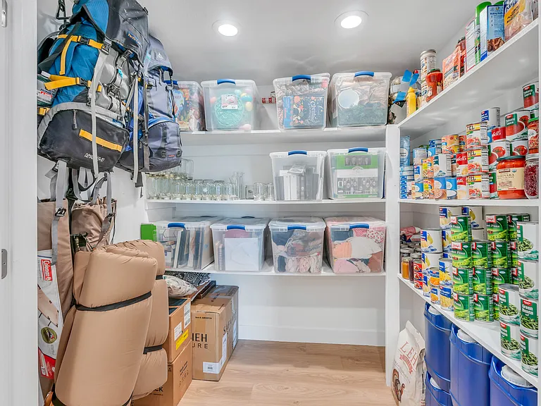 1557 W Stone Gate Dr — Photo 22