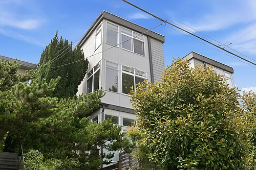 3025-3027 21st Ave W Photo 1 3025-3027 21st Ave W Photo 1