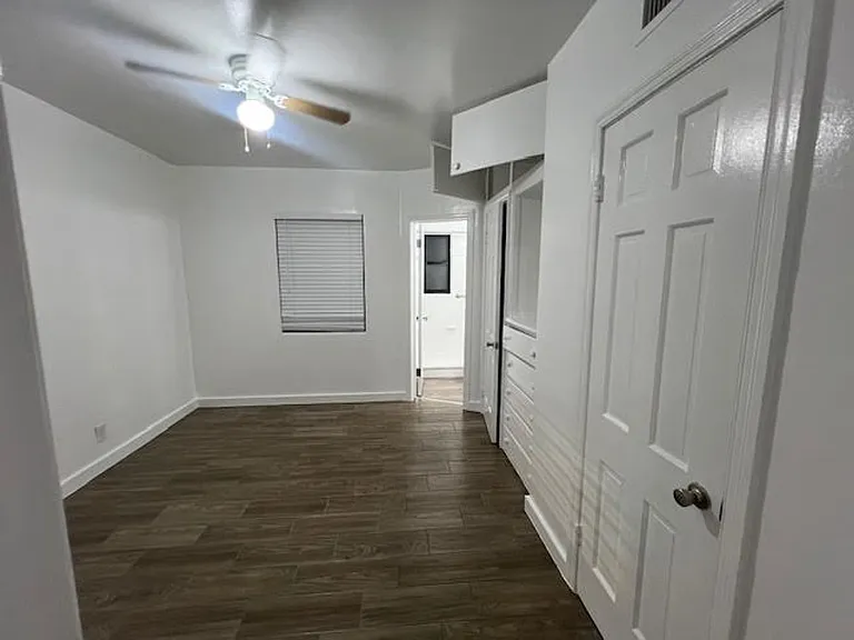 120 N Palmway — Photo 5