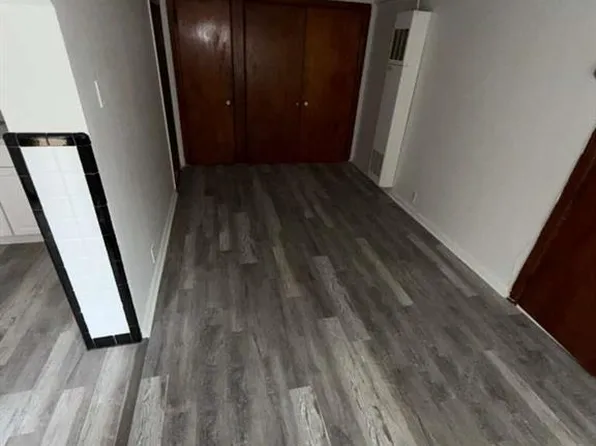 35 Knox St, Ecorse, MI 48229