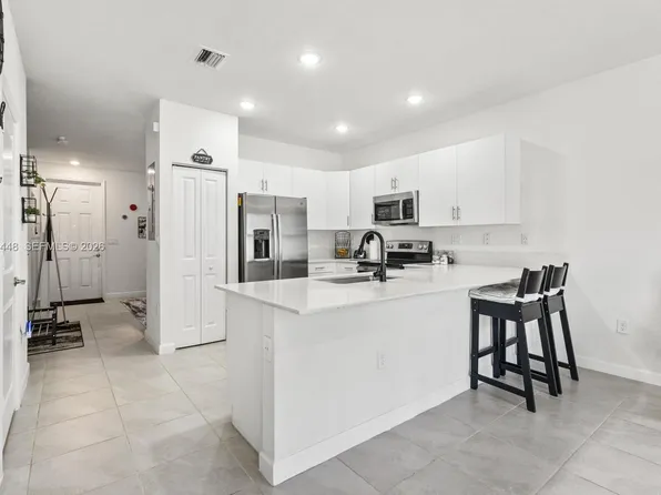 11438 W 34th Ct #11438, Hialeah, FL 33018