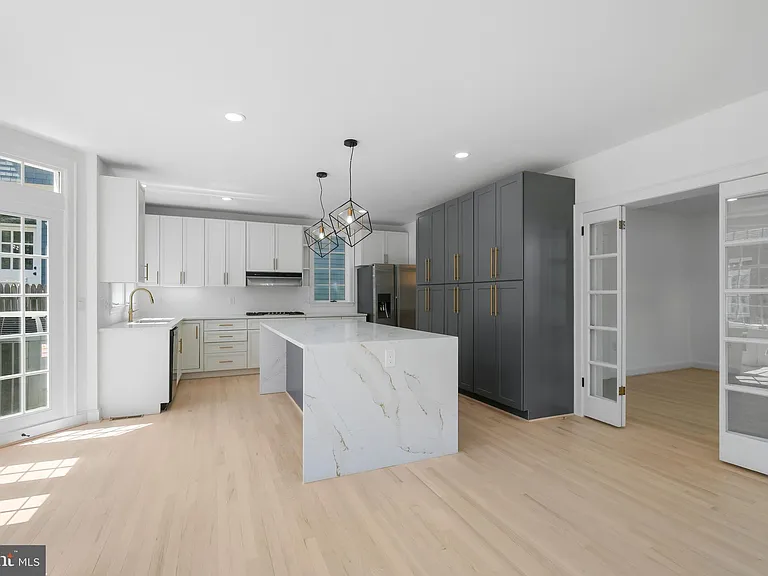 4400 Ridge St — Photo 6